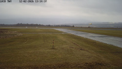 Pojezdová dráha, Runway