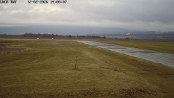 Pojezdová dráha, Runway