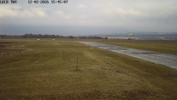 Pojezdová dráha, Runway