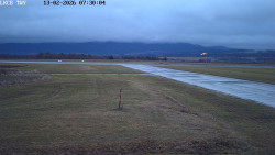 Pojezdová dráha, Runway