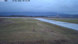 Pojezdová dráha, Runway