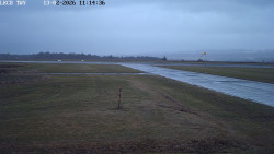 Pojezdová dráha, Runway