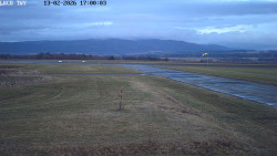 Pojezdová dráha, Runway