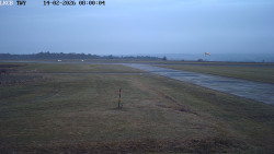 Pojezdová dráha, Runway