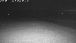 Pojezdová dráha, Runway