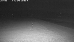 Pojezdová dráha, Runway