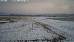 Pojezdová dráha, Runway