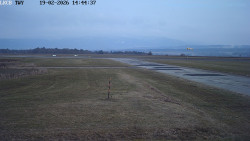 Pojezdová dráha, Runway