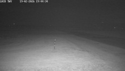 Pojezdová dráha, Runway