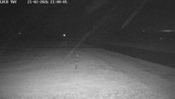 Pojezdová dráha, Runway