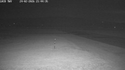 Pojezdová dráha, Runway