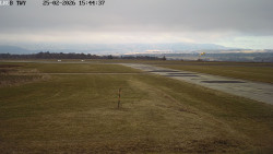 Pojezdová dráha, Runway