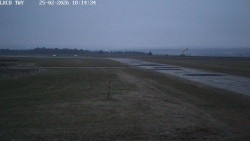 Pojezdová dráha, Runway