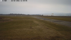 Pojezdová dráha, Runway