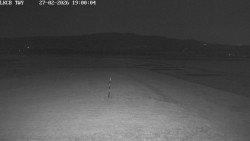 Pojezdová dráha, Runway