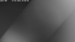 Pojezdová dráha, Runway