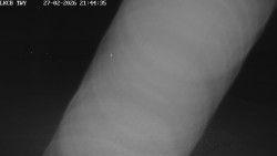 Pojezdová dráha, Runway