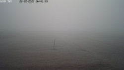 Pojezdová dráha, Runway