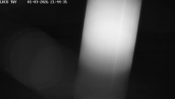 Pojezdová dráha, Runway