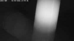 Pojezdová dráha, Runway