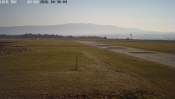 Pojezdová dráha, Runway