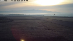 Pojezdová dráha, Runway