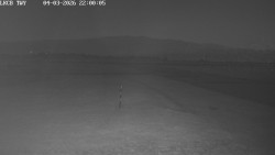 Pojezdová dráha, Runway