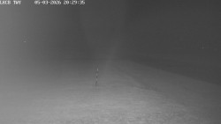 Pojezdová dráha, Runway