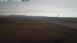 Pojezdová dráha, Runway