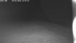 Pojezdová dráha, Runway