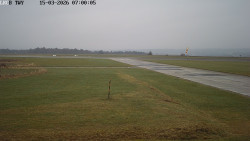 Pojezdová dráha, Runway