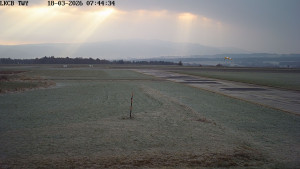 Letiště Cheb - Pojezdová dráha, Runway - 18.3.2026 v 07:45