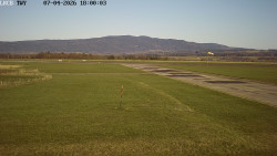 Pojezdová dráha, Runway