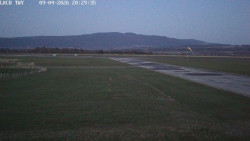 Pojezdová dráha, Runway