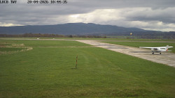 Pojezdová dráha, Runway