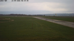 Pojezdová dráha, Runway