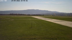 Pojezdová dráha, Runway