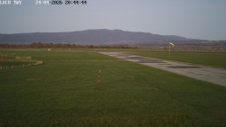 Pojezdová dráha, Runway