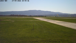 Pojezdová dráha, Runway