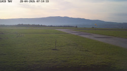 Pojezdová dráha, Runway