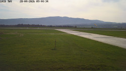 Pojezdová dráha, Runway