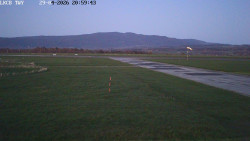 Pojezdová dráha, Runway