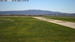 Pojezdová dráha, Runway