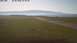 Pojezdová dráha, Runway