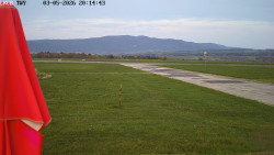 Pojezdová dráha, Runway