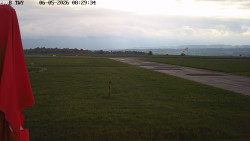 Pojezdová dráha, Runway