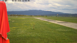 Pojezdová dráha, Runway