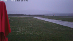 Pojezdová dráha, Runway