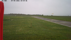 Pojezdová dráha, Runway