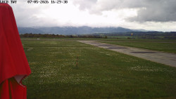 Pojezdová dráha, Runway